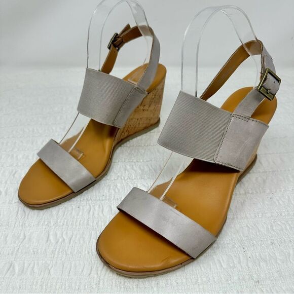 Korks Wedge Sandals- Size 10 - Picture 12 of 15